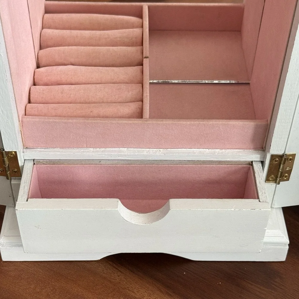 White Musical Jewelry Box with Pink Velvet Lining Mirror‎ Hooks Wood Velvet